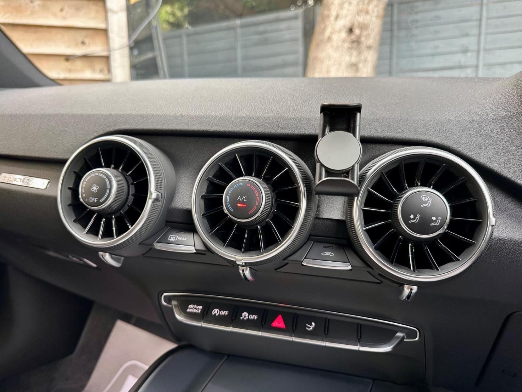 Audi TT 2.0 TFSI Black Edition S Tronic quattro Euro 6 (s/s) 3dr
