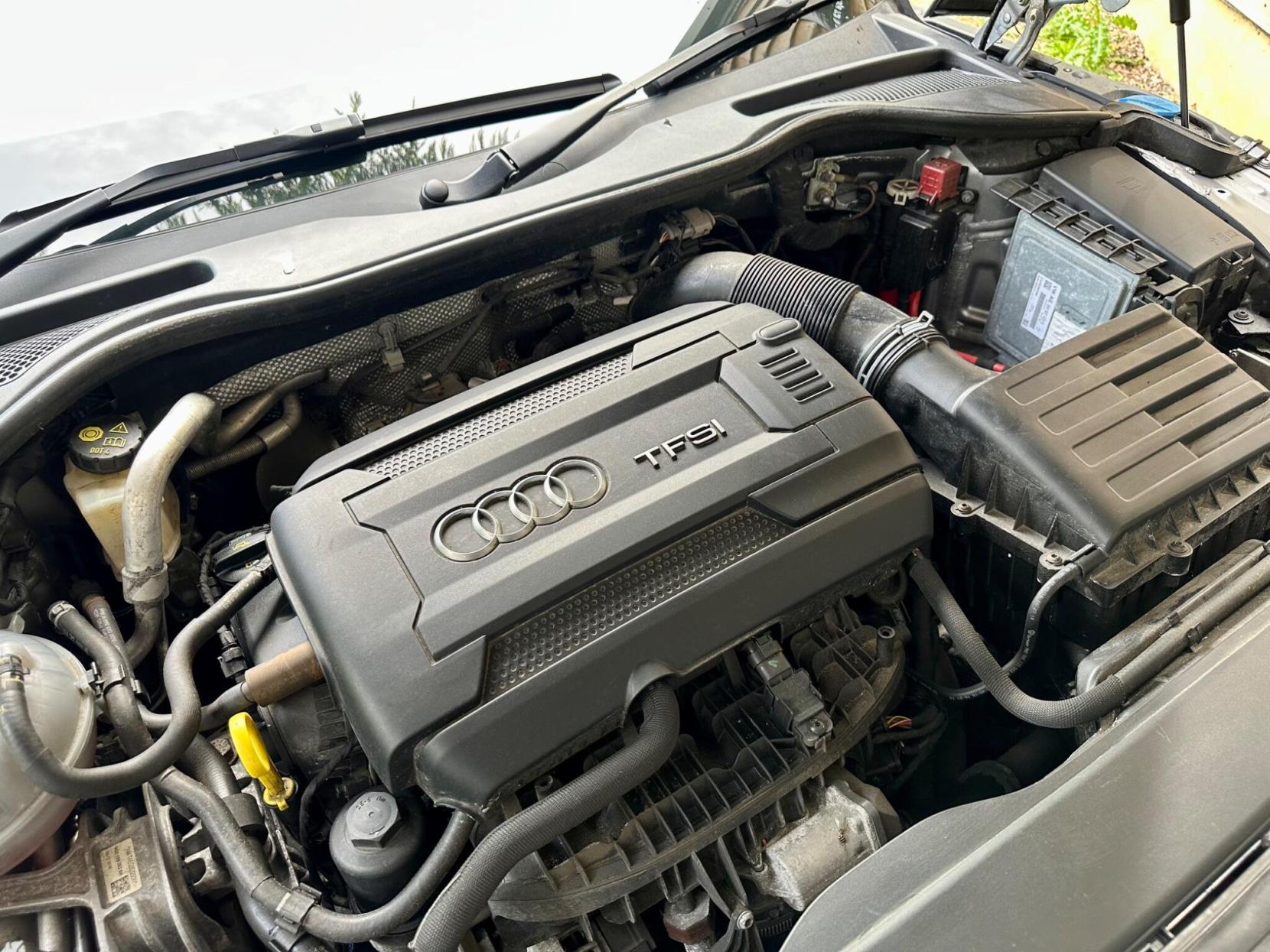 Audi TT 2.0 TFSI Black Edition S Tronic quattro Euro 6 (s/s) 3dr