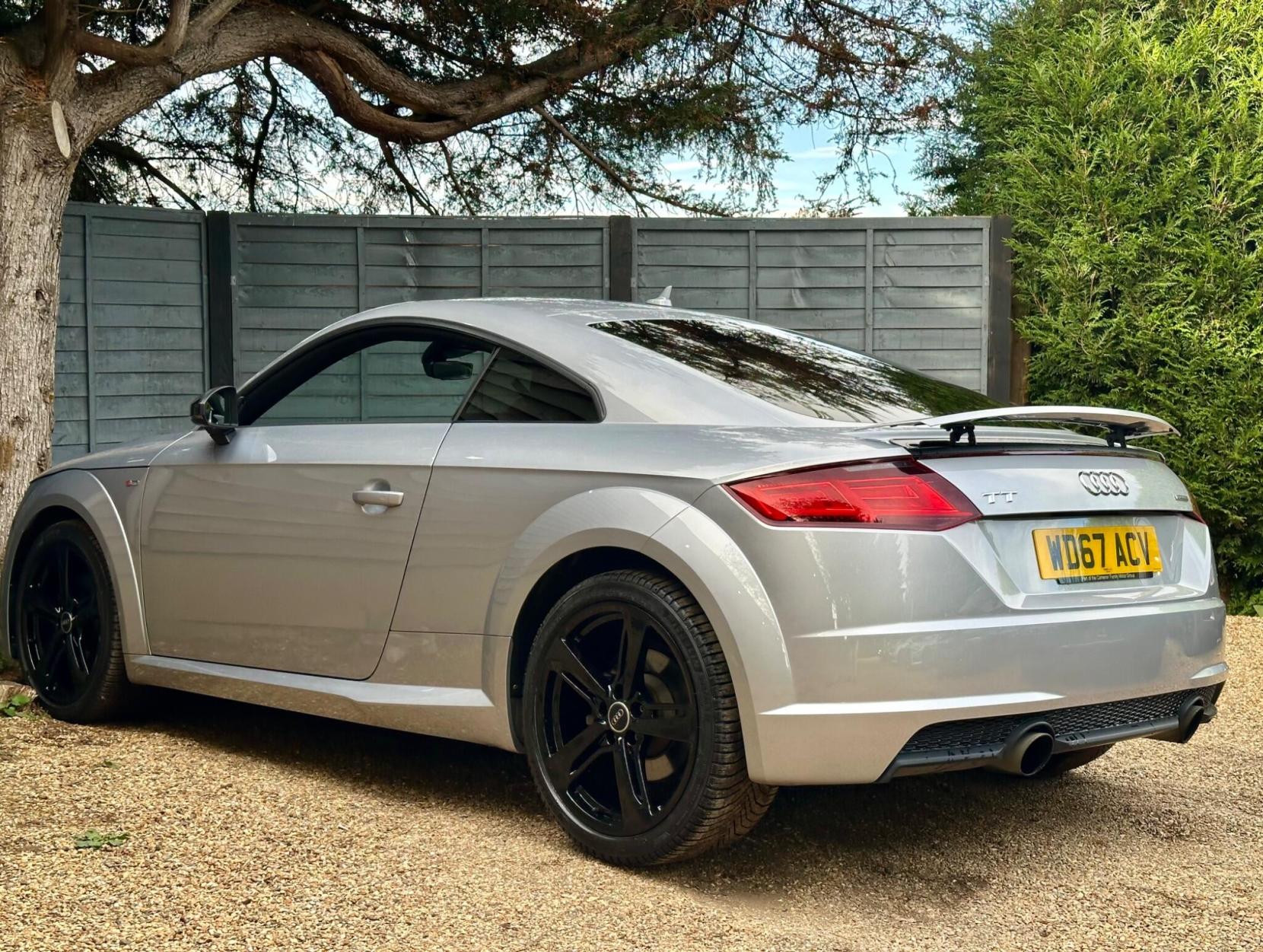 Audi TT 2.0 TFSI Black Edition S Tronic quattro Euro 6 (s/s) 3dr