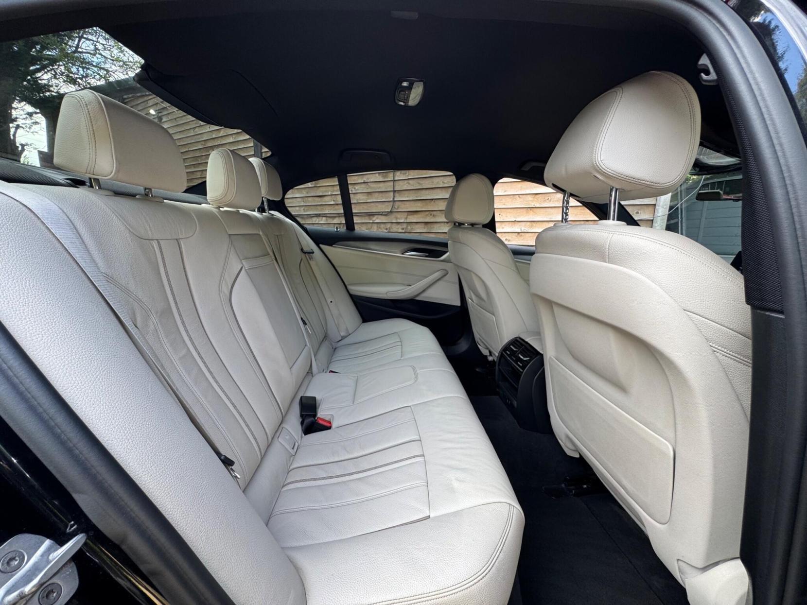 BMW 5 Series 3.0 540i M Sport Auto xDrive Euro 6 (s/s) 4dr