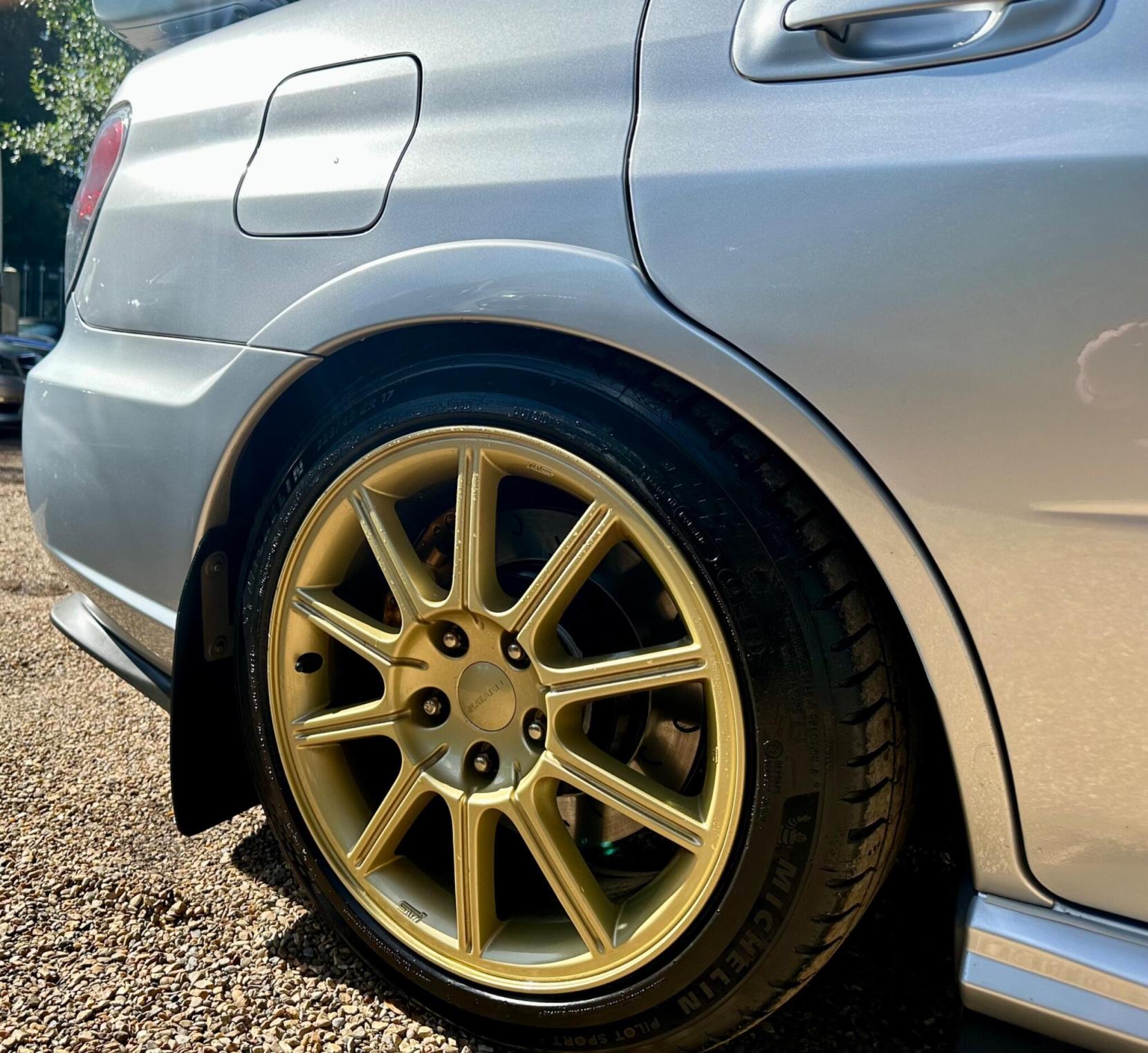 Subaru Impreza 2.5 WRX STI Type UK 4dr