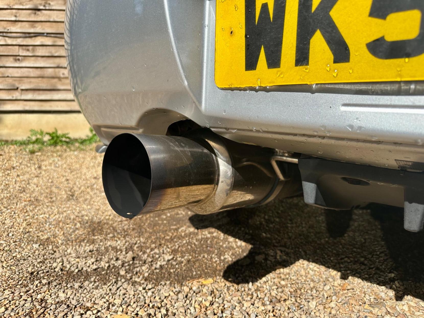 Subaru Impreza 2.5 WRX STI Type UK 4dr