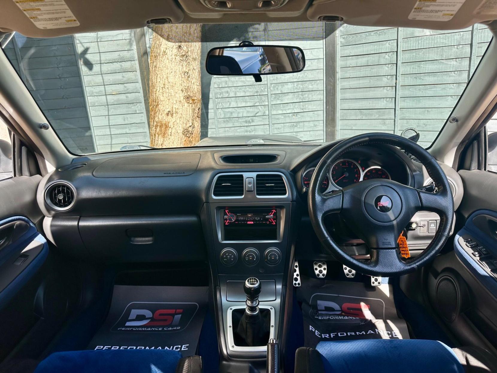 Subaru Impreza 2.5 WRX STI Type UK 4dr