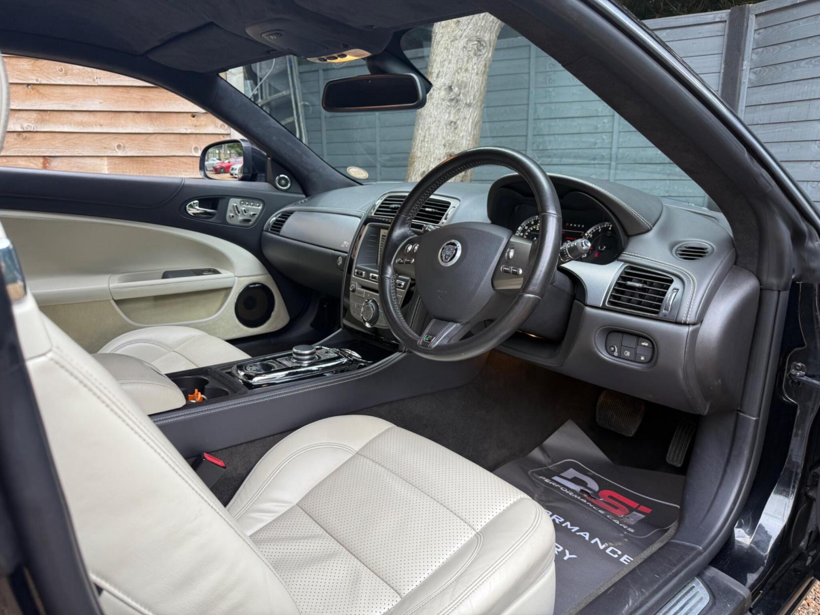 Jaguar XKR 5.0 V8 Coupe 2dr Petrol Auto Euro 5 (510 ps)