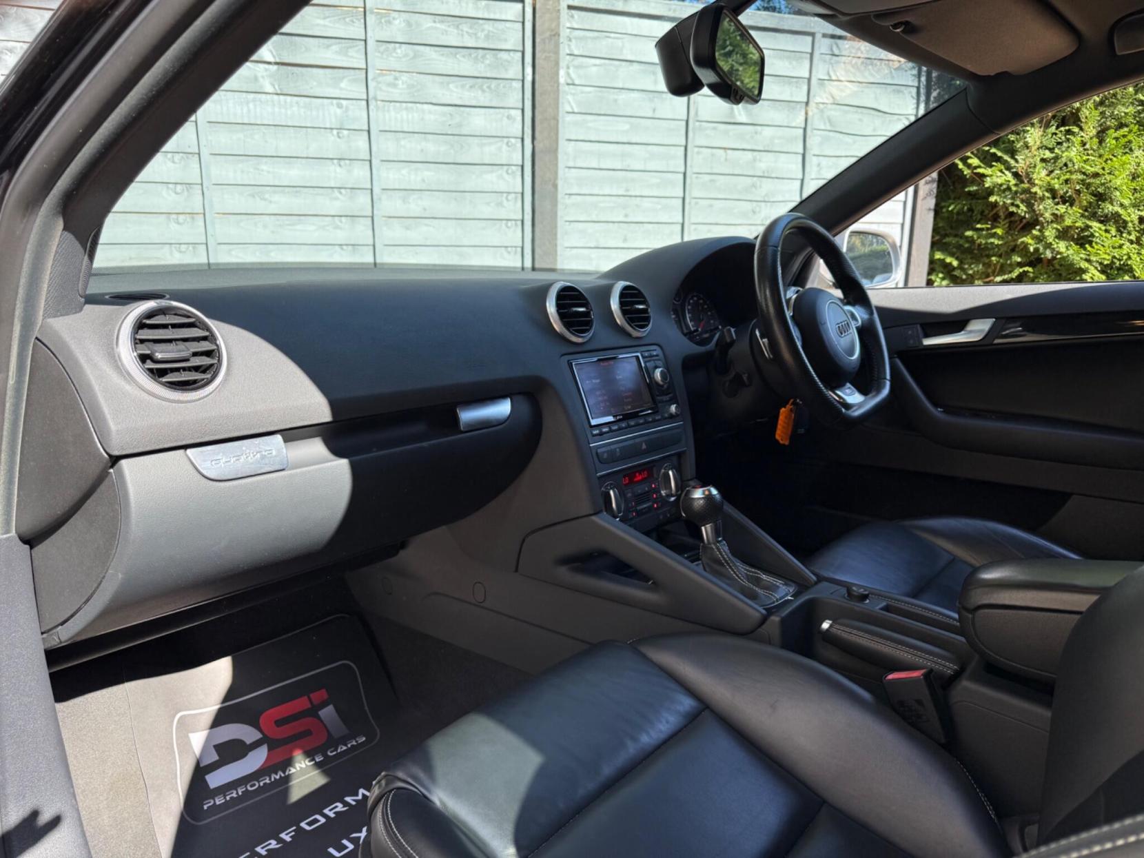 Audi RS3 2.5 TFSI Sportback S Tronic quattro Euro 5 5dr