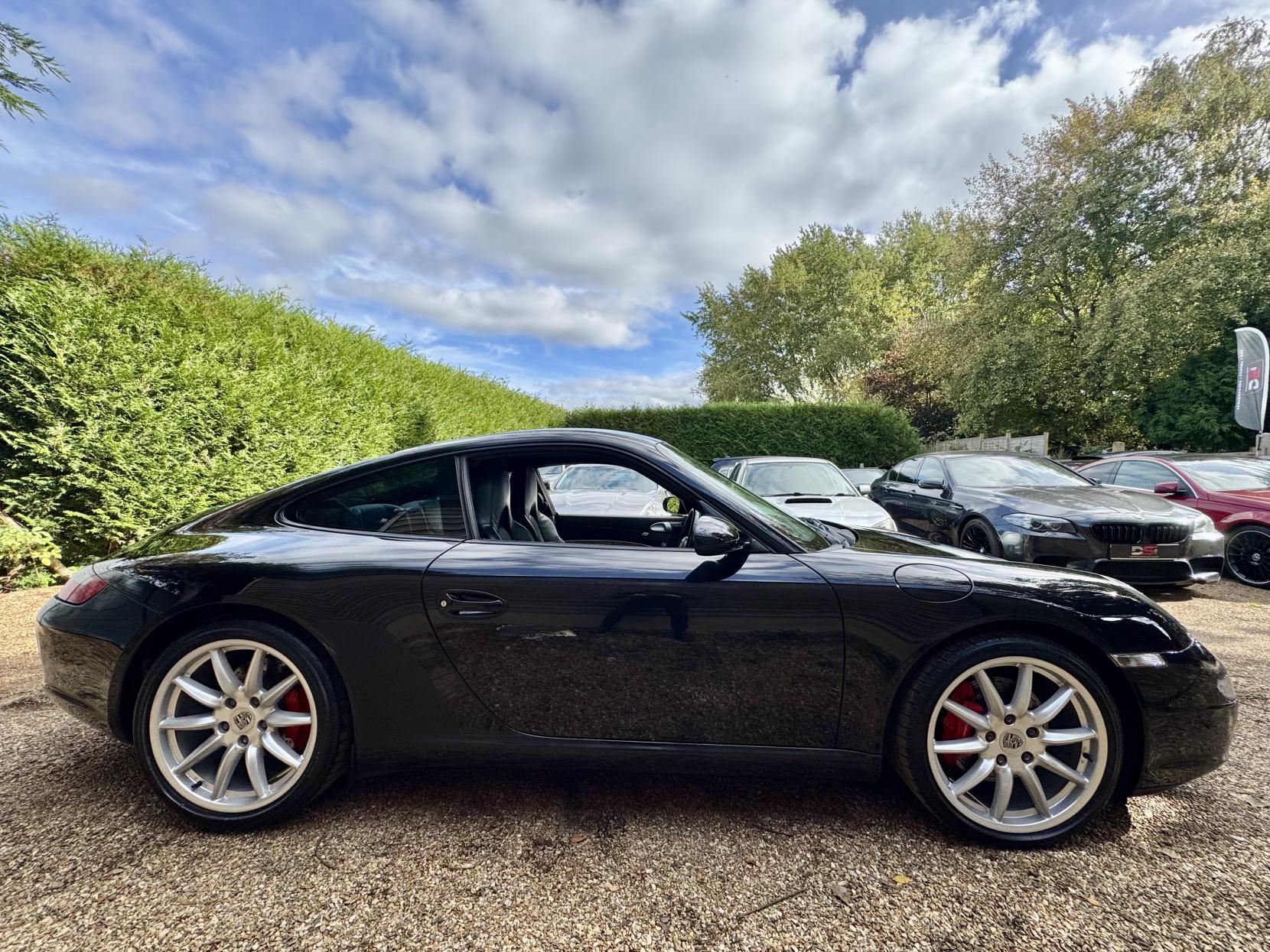 Porsche 911 3.8 997 Carrera S 2dr