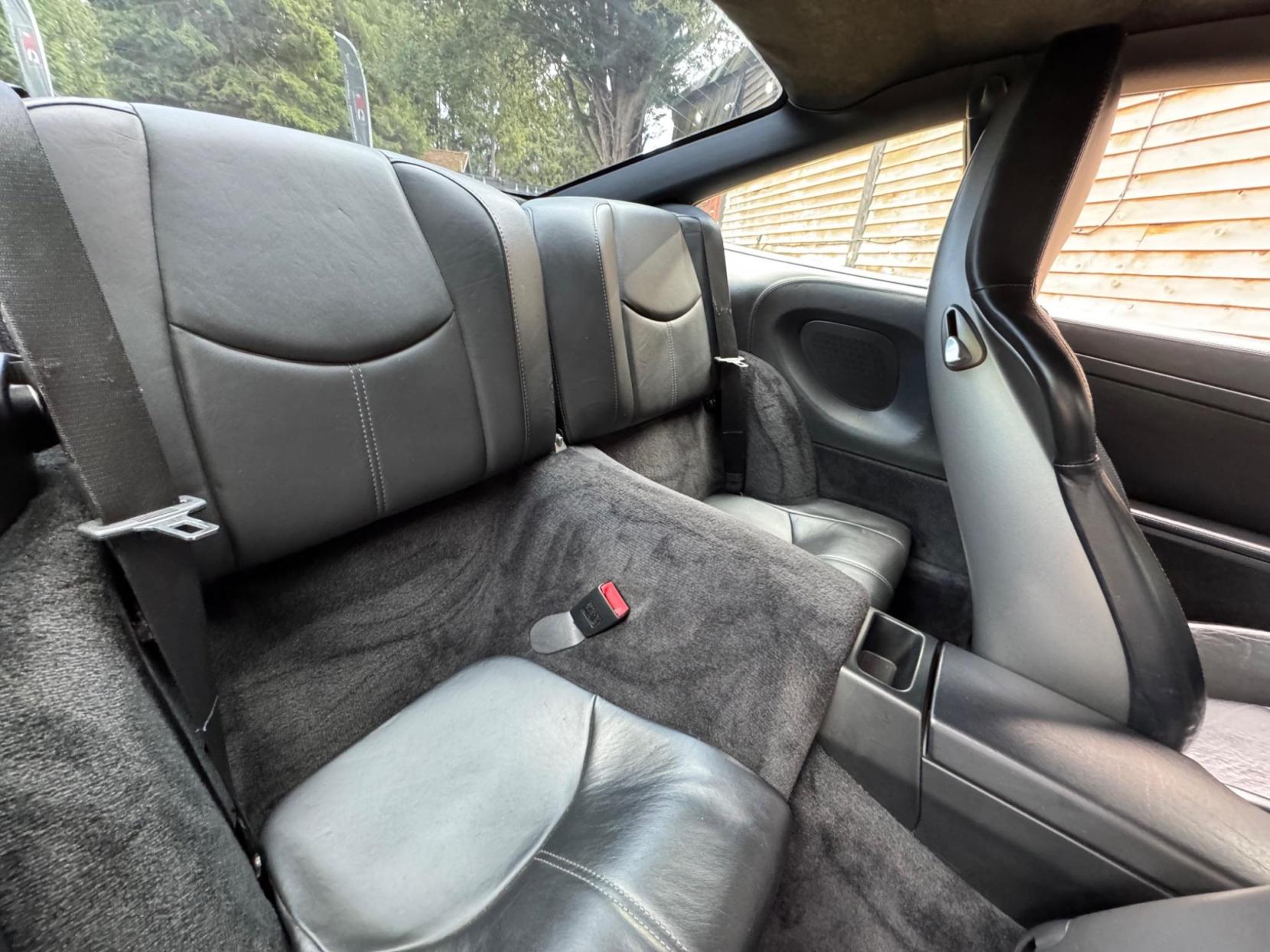 Porsche 911 3.8 997 Carrera S 2dr