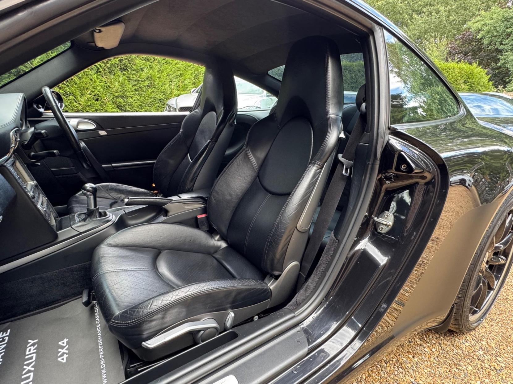 Porsche 911 3.8 997 Carrera S 2dr