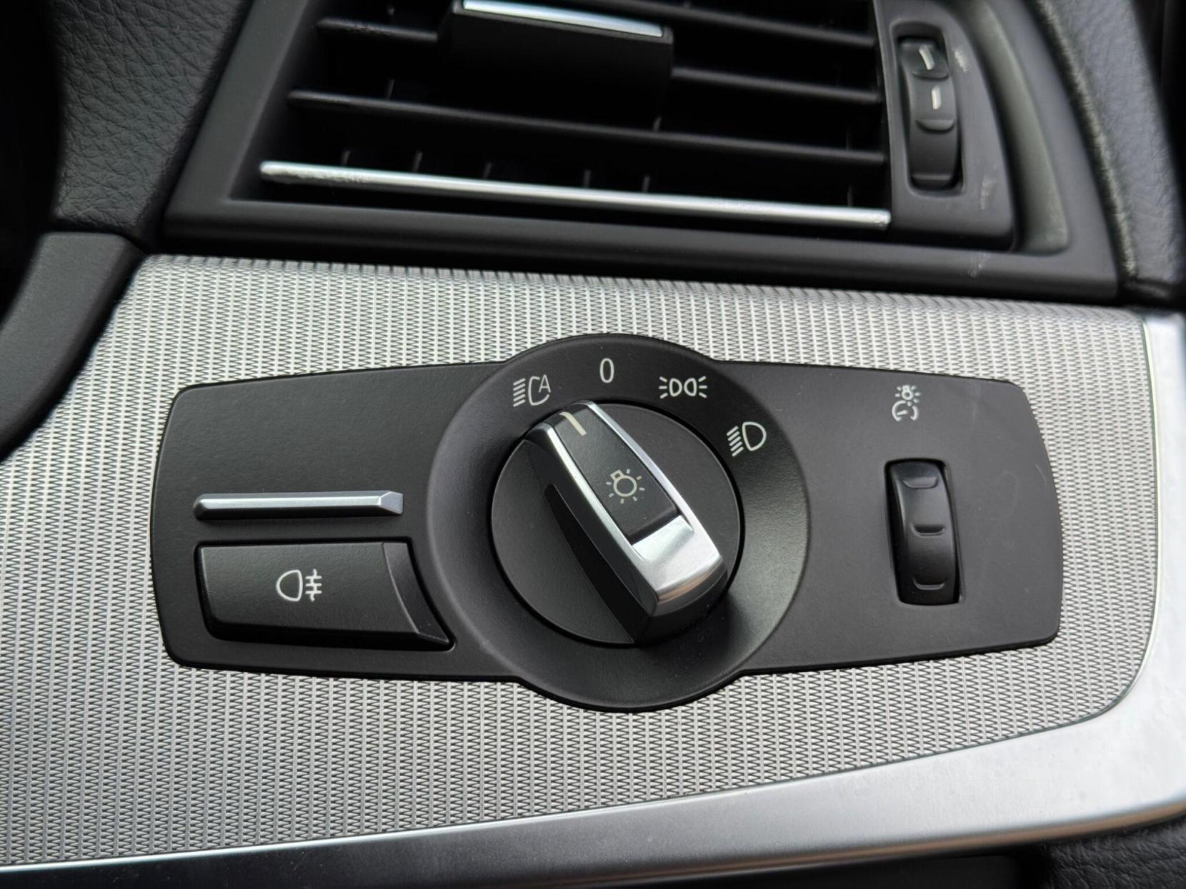 BMW M5 4.4 V8 DCT Euro 6 (s/s) 4dr
