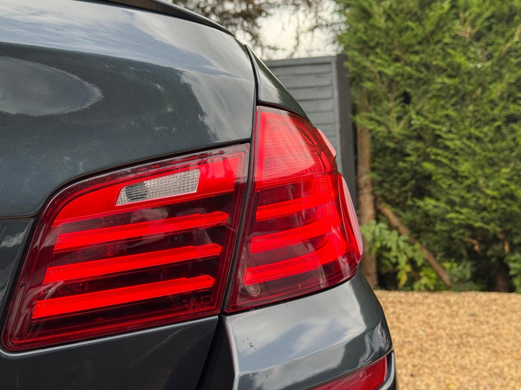 BMW M5 4.4 V8 DCT Euro 6 (s/s) 4dr
