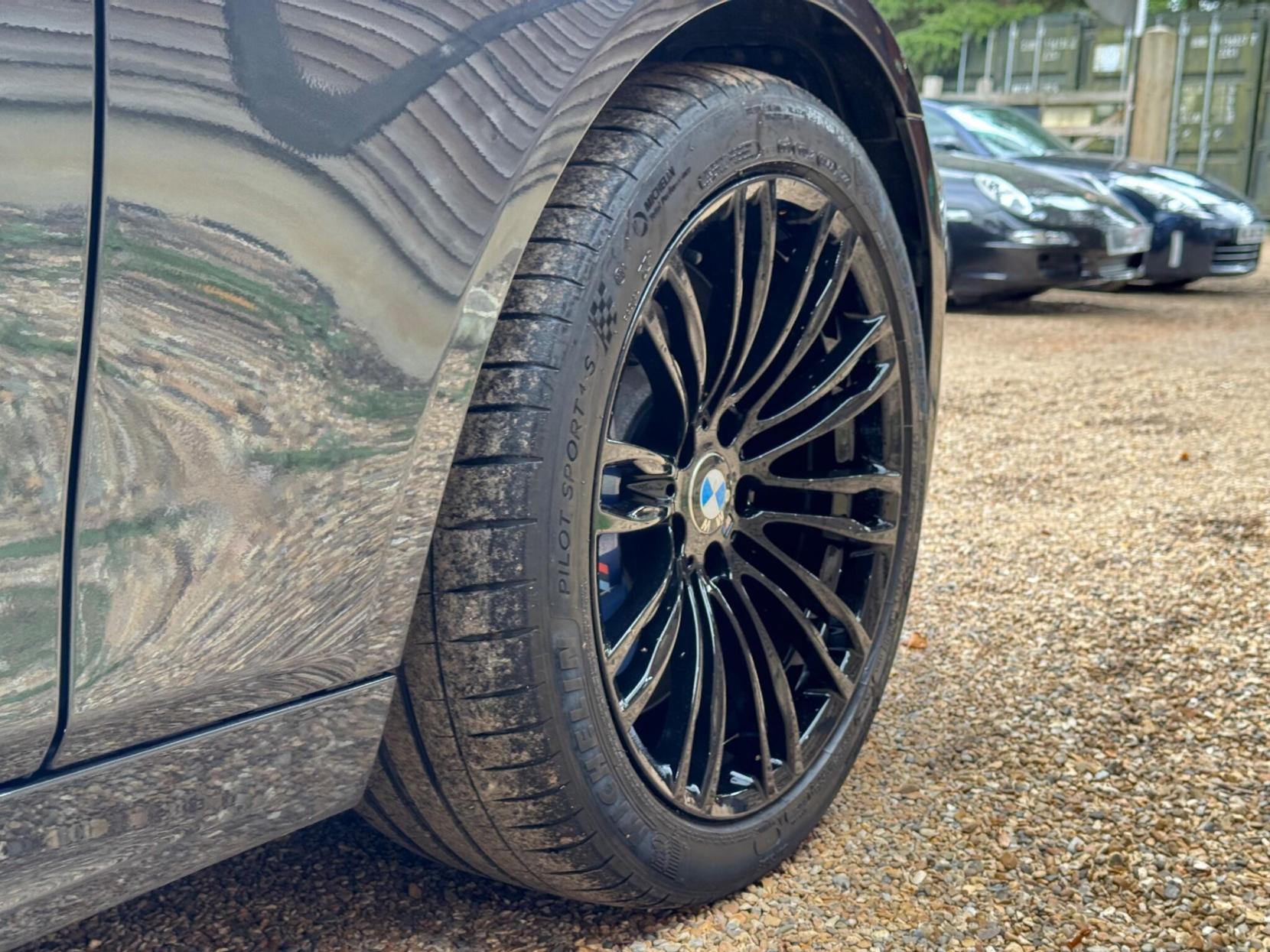 BMW M5 4.4 V8 DCT Euro 6 (s/s) 4dr