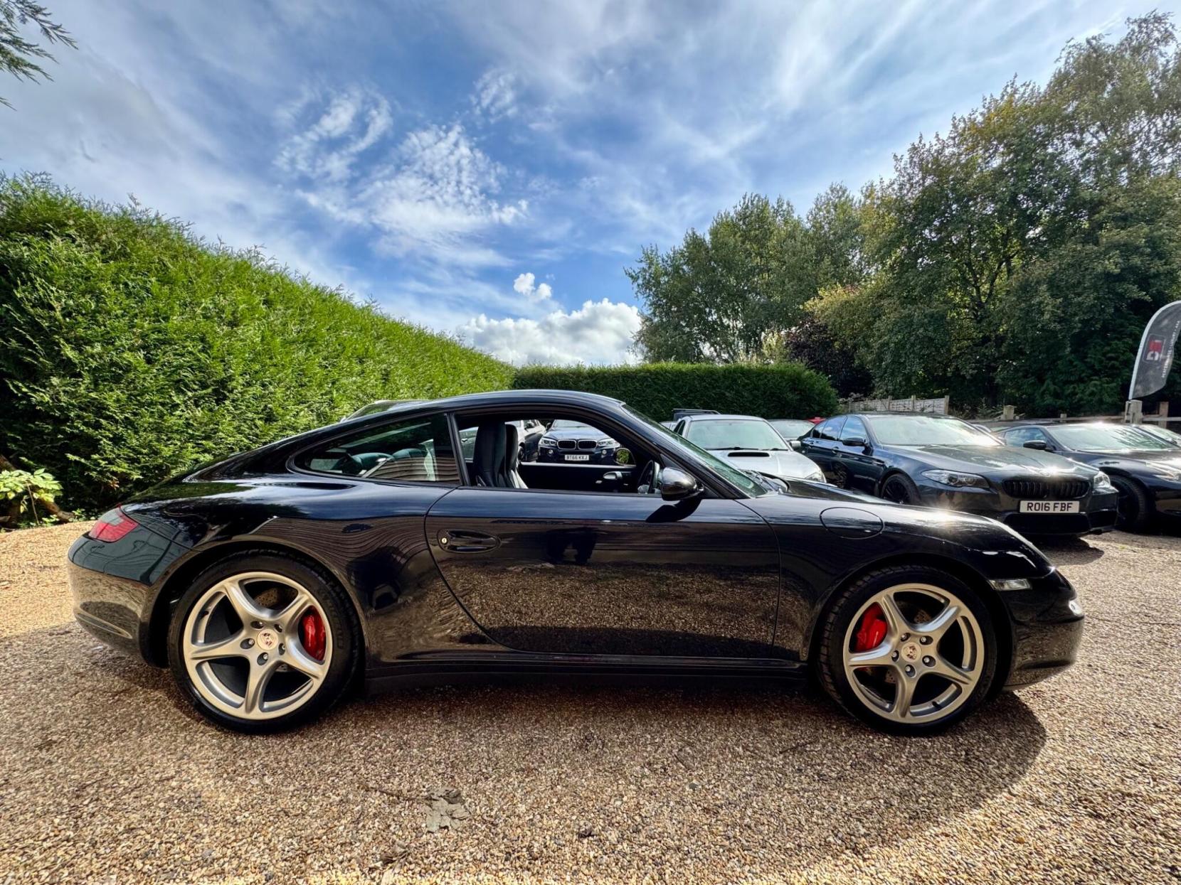 Porsche 911 3.8 997 Carrera 4S AWD 2dr