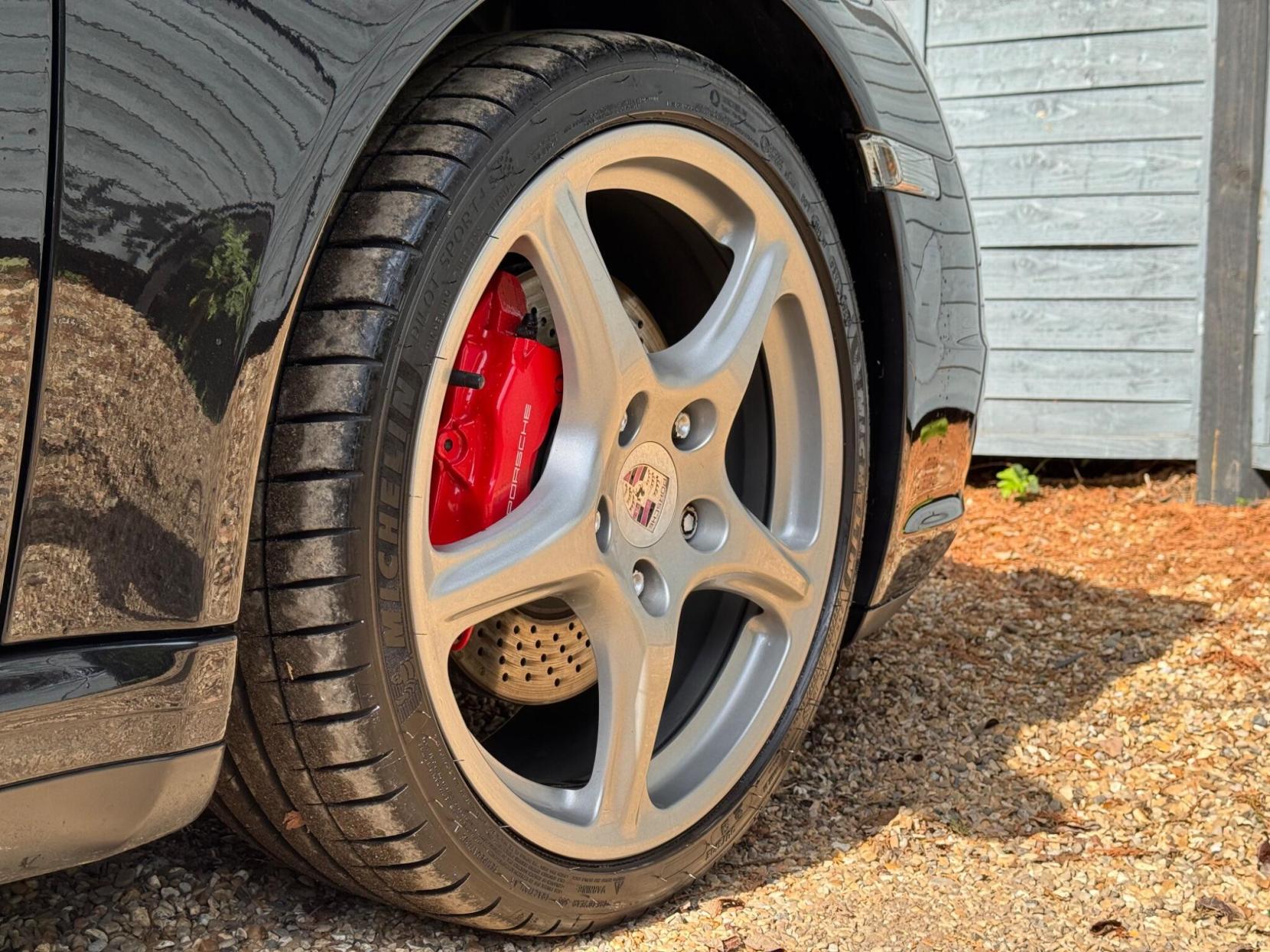 Porsche 911 3.8 997 Carrera 4S AWD 2dr